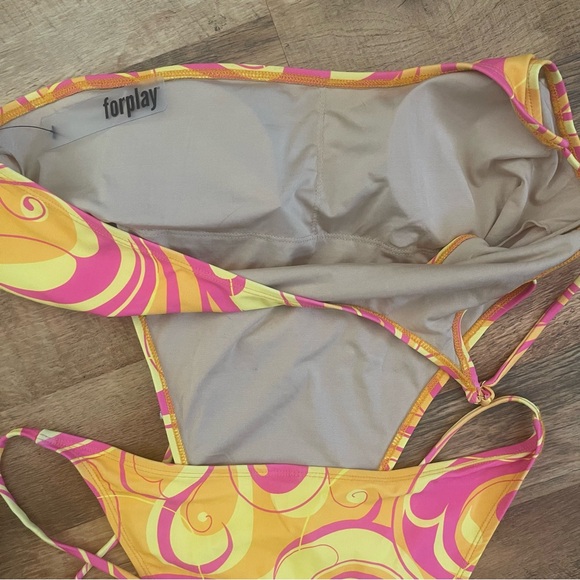 Sexy Forplay Swimsuit Abstract 60’s 70’s Pop Psychedelic Bright Print - Picture 5 of 11